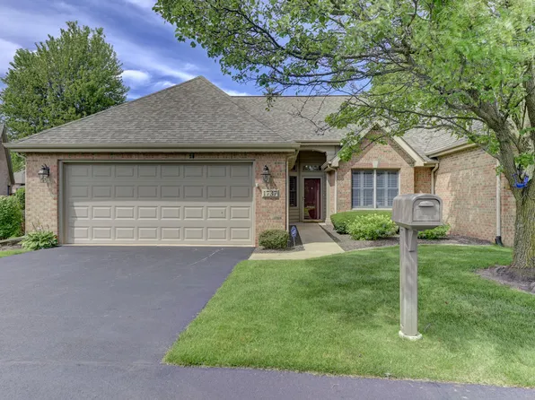 1737 Windfield Dr, Munster, IN 46321