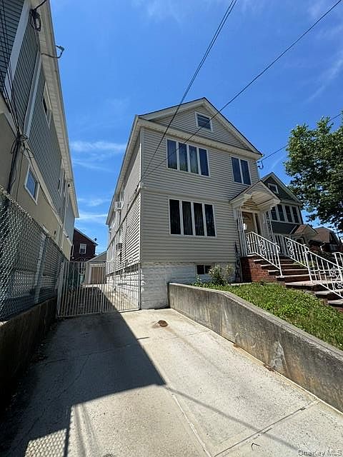 1st image of 616 College Place