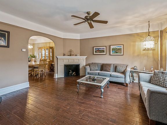 2nd image of 3140 78th St
