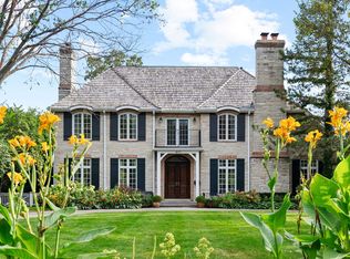 677 Greenleaf Ave, Glencoe, IL 60022