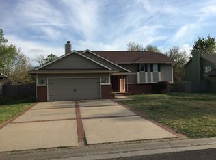 621 E Conestoga Rd, Maize, KS 67101