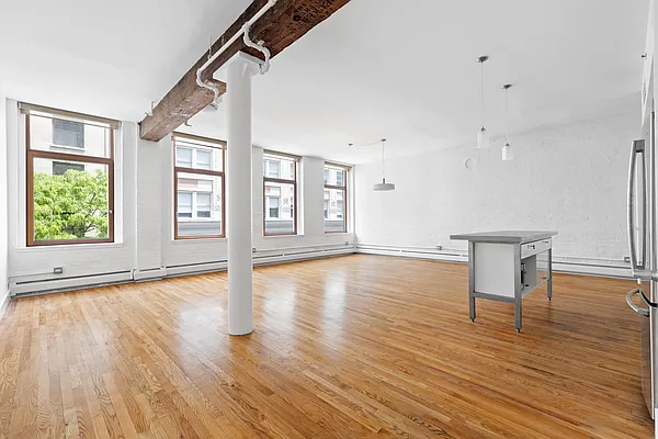 Rented by Compass | media 10