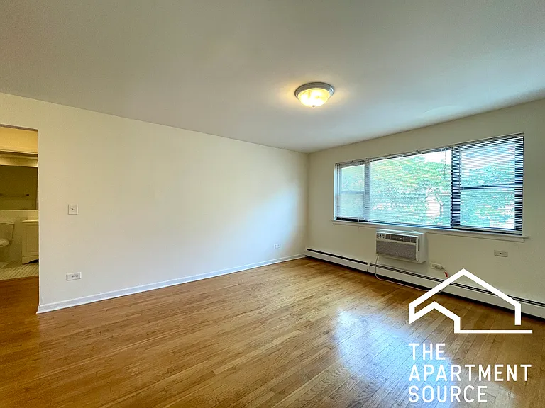 6002 N Kenmore Ave #201 — Photo 5