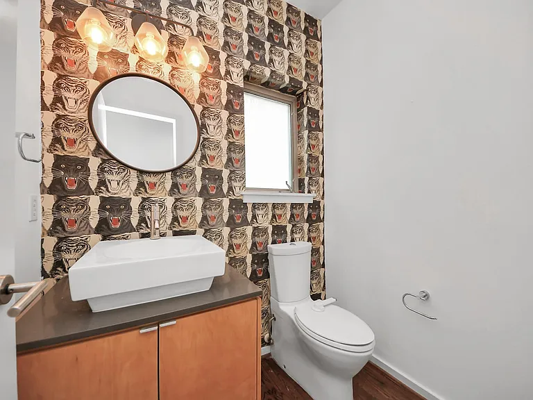 1823 Southmore Blvd — Photo 14