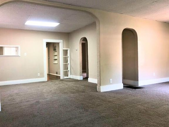 3rd image of 1538 S Main St