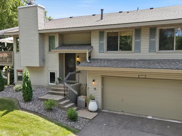 4225 Goldenrod Ln N, Plymouth, MN 55441