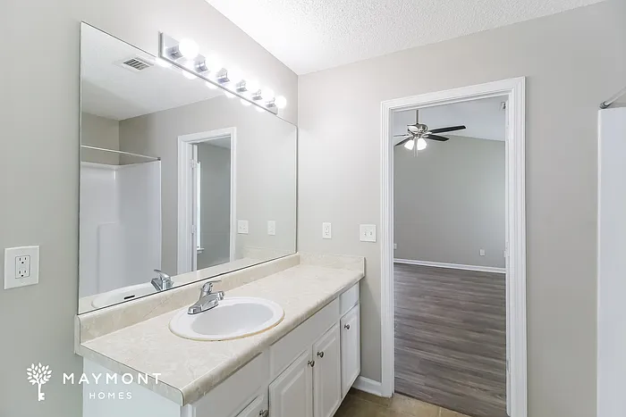 5803 Waggoner Ct — Photo 14