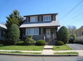 81 Rosedale Ave, Elmwood Park, NJ 07407