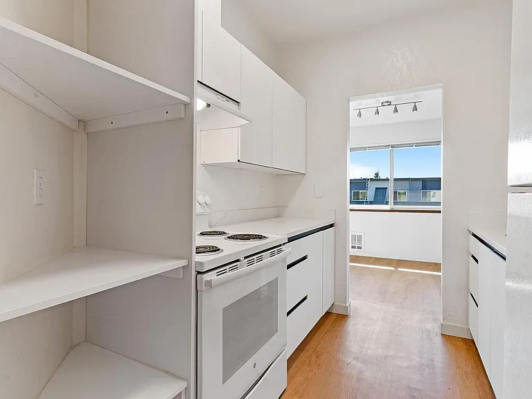 Maplewood Apartments One Month Free! — Photo 46