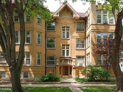 341 S Humphrey Ave #3, Oak Park, IL, 60302