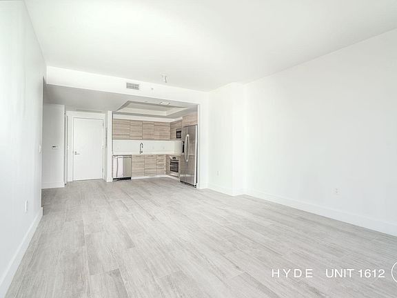 2nd image of 3401 NE 1st Ave Unit 1612