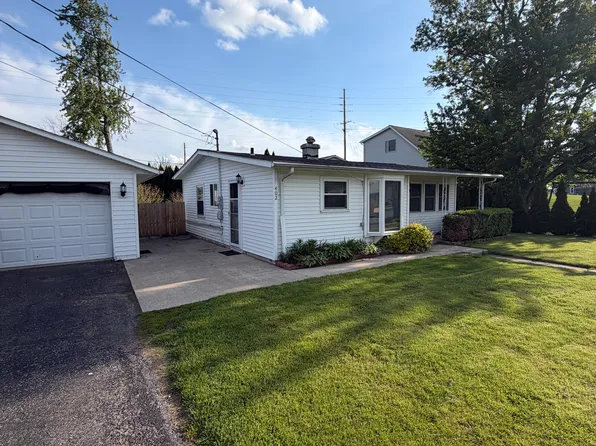 402 Roseberry St, Hebron, IN 46341