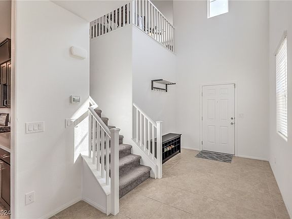 4th image of 5713 Coral Sun St