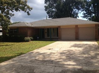 1205 E Dawn St, Gonzales, LA 70737