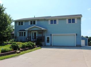5847 Arrasmith Trl, Ames, IA 50010