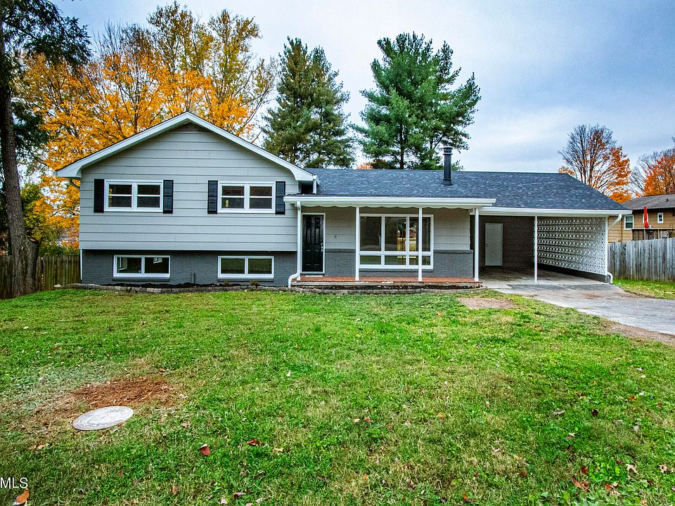 1st image of 8705 SW Cranwood Dr