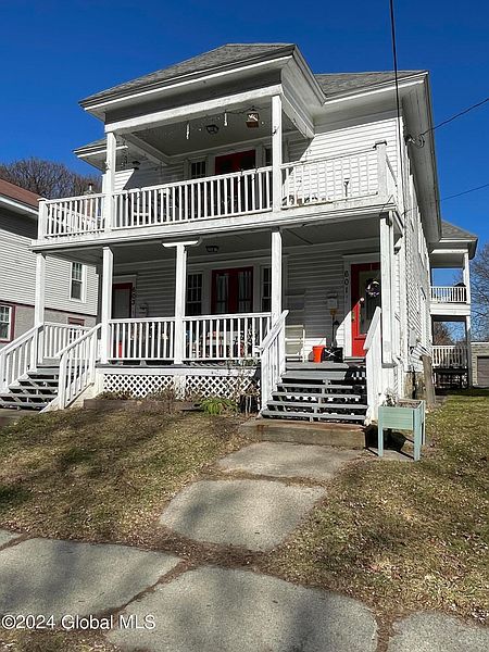 2nd image of 601 Hudson Avenue