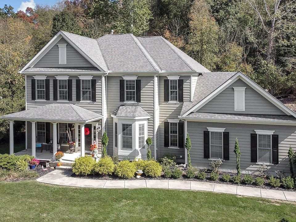 413 Glyn Tawel Dr, Granville, OH 43023 Zillow