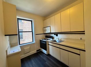 45-44 42nd St #1D, Sunnyside, NY 11104