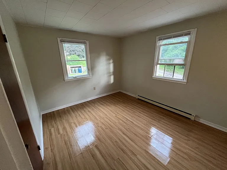25 Sandy Shore Terrace — Photo 6