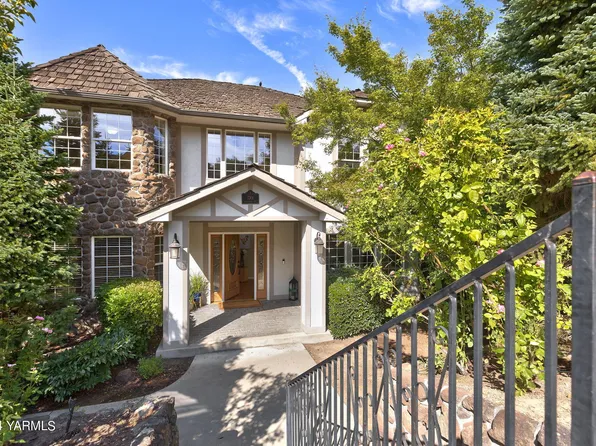 7301 Avalanche Ct, Yakima, WA 98908