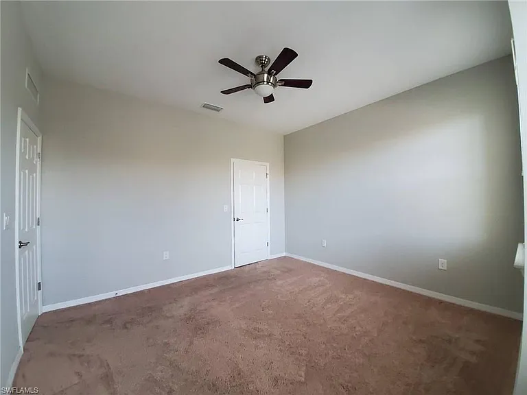 3878 Burrfield St — Photo 20