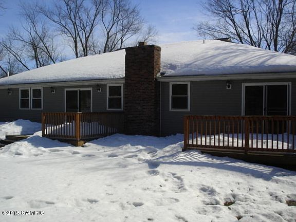 2nd image of 513 Huizenga Ave