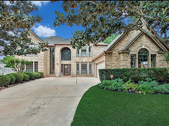 2nd image of 8423 Rockford Hall Dr