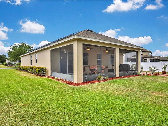 3rd image of 104 Lake Davenport Cir