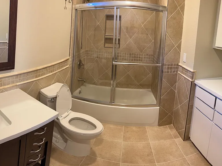 1226 Archer St — Photo 28