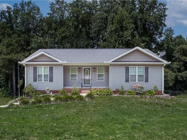 119 Nicholas Ct, Easley, SC 29640
