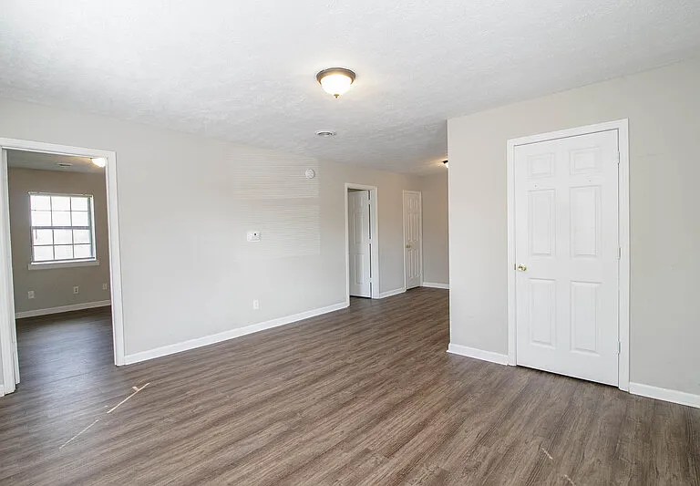 404-20 Thompsonville Ln — Photo 3