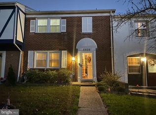 8808 Woodstock Dr W, Upper Marlboro, MD 20772
