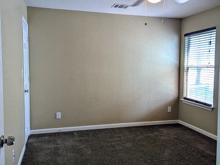 5715 Sandy Cyn — Photo 7
