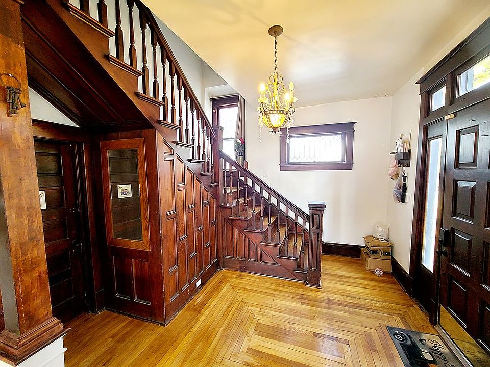 105 N 7th St, Fredonia, KS 66736 Zillow