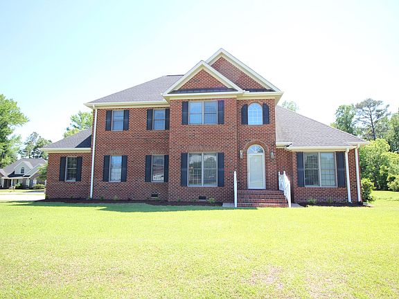 3rd image of 3802 Tyler Dr
