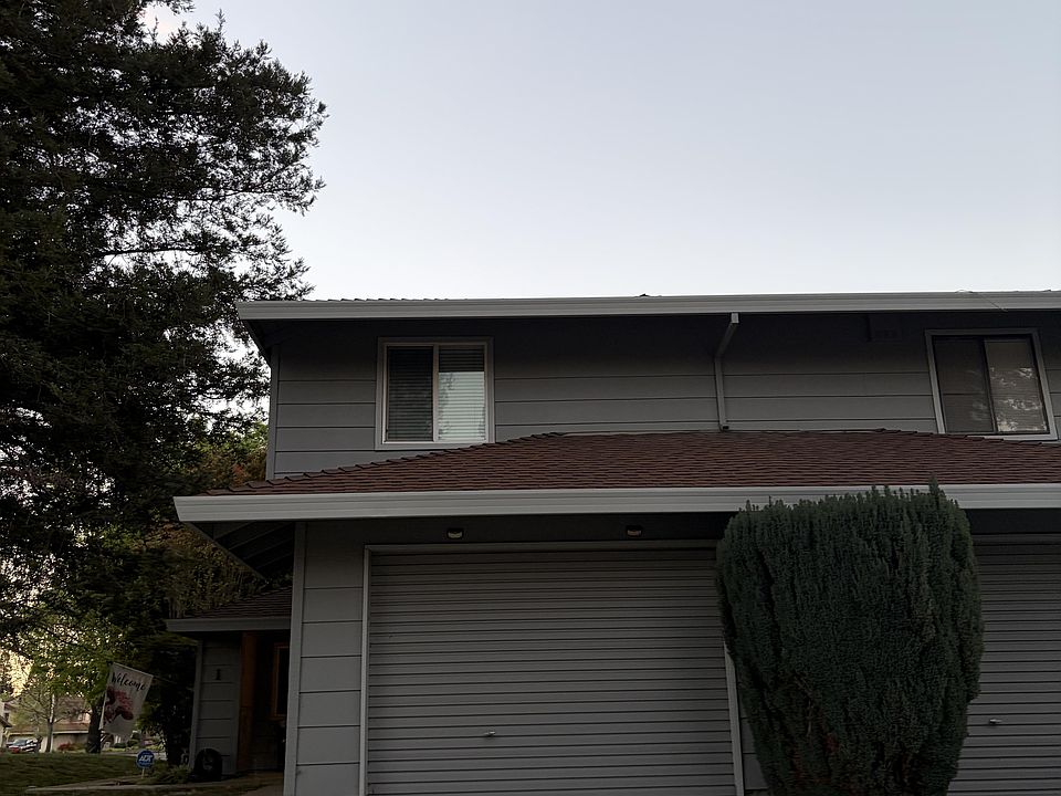 1st image of 1 Park West Ct