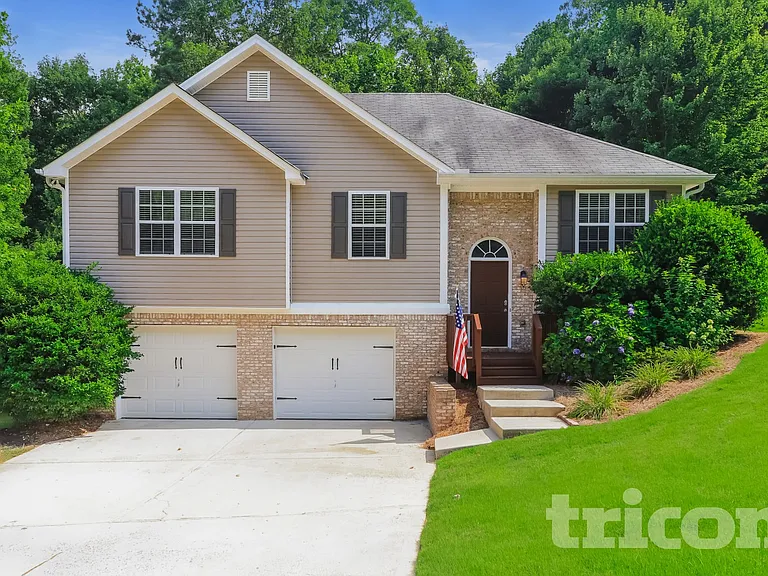 116 Sugar Birch Way — Photo 1