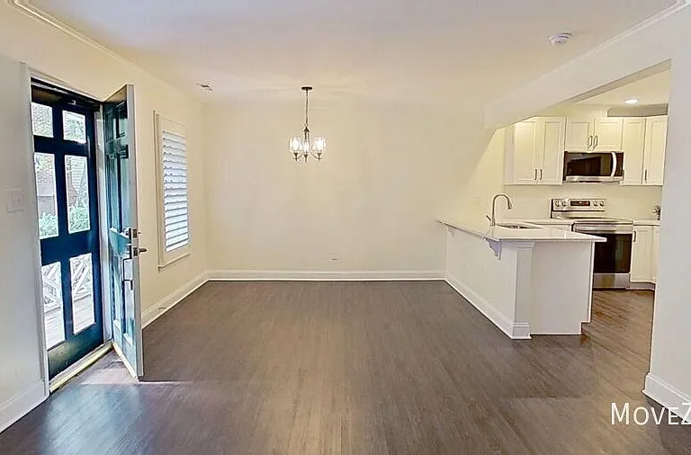 1320 Dylan Heath Ct — Photo 6