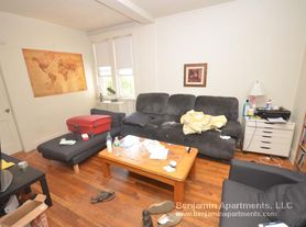 1626 Commonwealth Ave