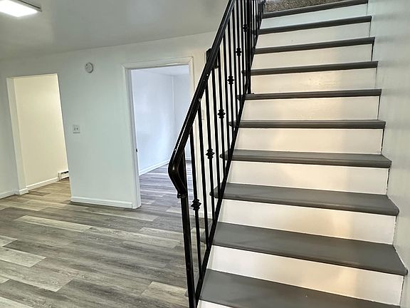2nd image of 519 Washington Ave