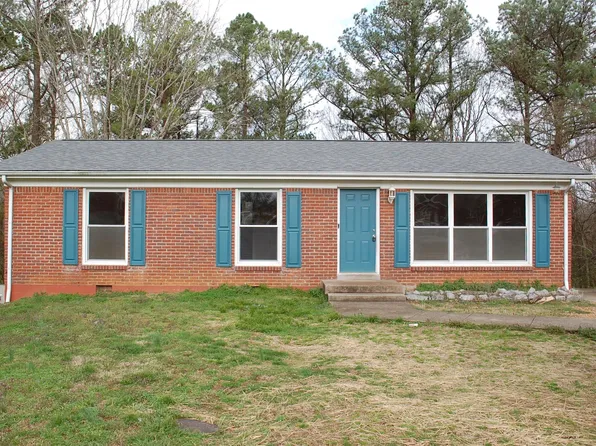 665 Shelton Ct, Clarksville, TN 37040