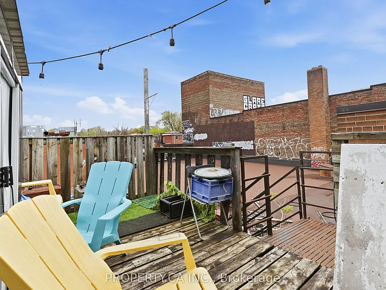 520 Bloor St W #3 — Photo 16