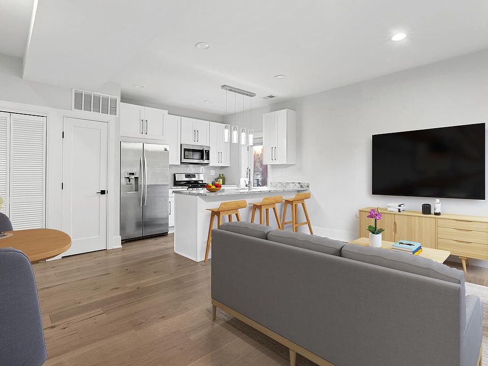 Optionally furnished common areas! Common areas can come beautifully furnished by our in-house design team for an additional fee.
