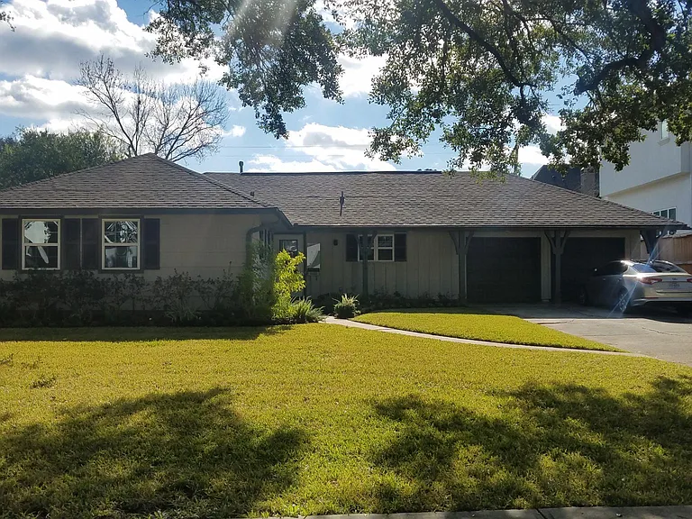 4815 Jason St — Photo 2