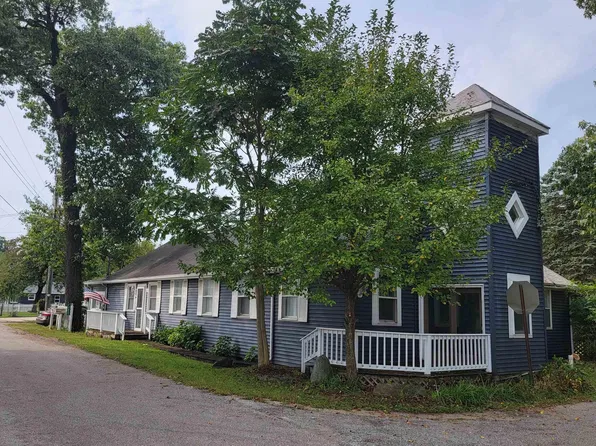 7852 N Tippecanoe Dr, Walkerton, IN 46574