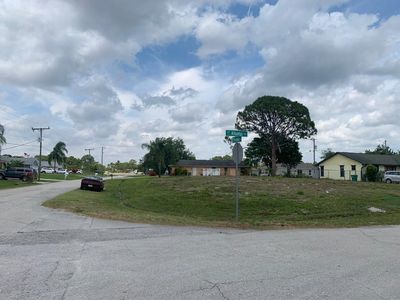 1349 SE Preston Lane, Pt Saint Lucie, FL, 34953