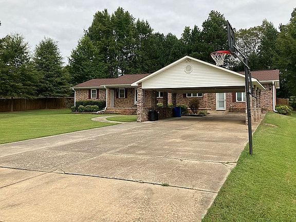 2nd image of 1 Mockingbird Ln