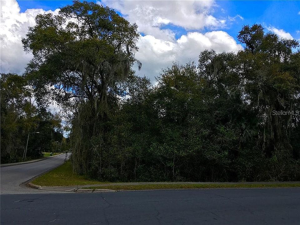 1st image of E Euclid Ave