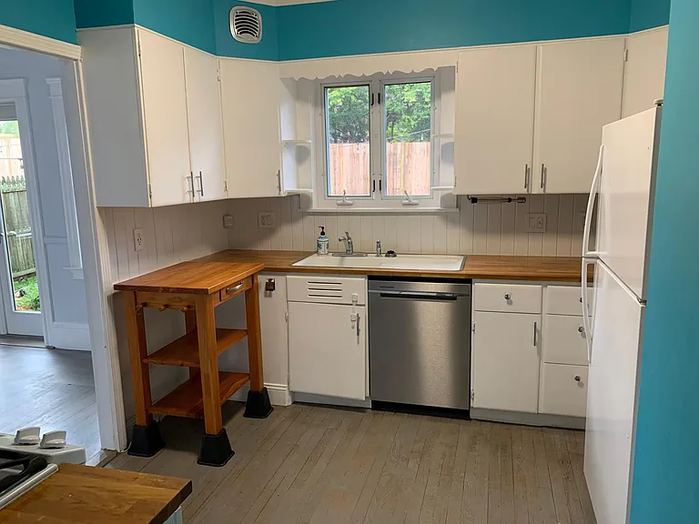 34 Blodgett Ave — Photo 13